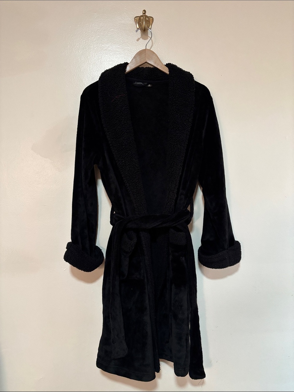 Natori Black Faux Fur & Fleece Robe with Pockets and Belt Cozy Soft size M